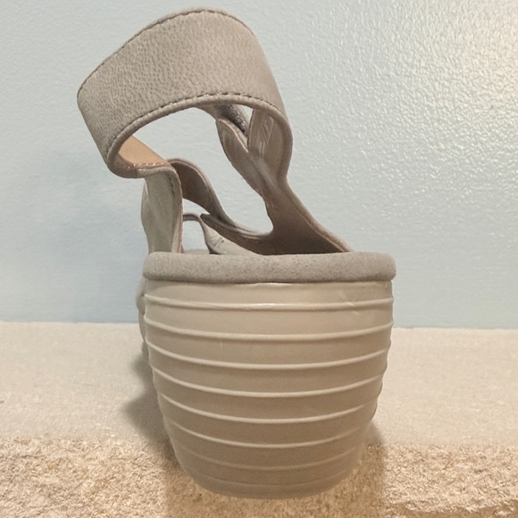 Clarks | Shoes | Clarks Womens Reedly Juno Wedge Sandal Size 85m Soft ...
